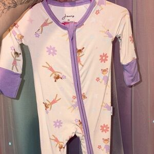 Joan’s bamboo fairy zippy newborn